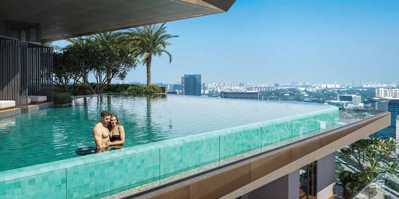Encanto rooftop infinity pool